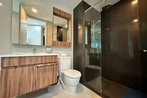 Кондоминиум с 2 спальнями в Ваттхане, Бангкок, Таиланд № 139376 - фото 17