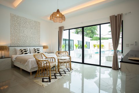 House in Ko Samui, Thailand 5 bedrooms № 139378 - photo 20