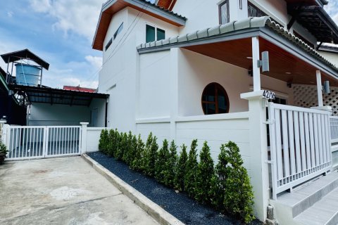 Townhouse in Ko Samui, Thailand 3 bedrooms № 154867 - photo 28