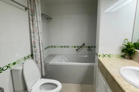 Eigentumswohnung in Watthana, Bangkok, Thailand, 2 Schlafzimmer № 216407 - Foto 7