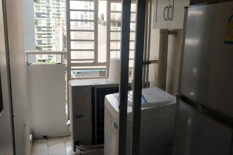 Studio dans le Condo à Khlong Toei, Bangkok, Thaïlande  № 141419 - photo 10