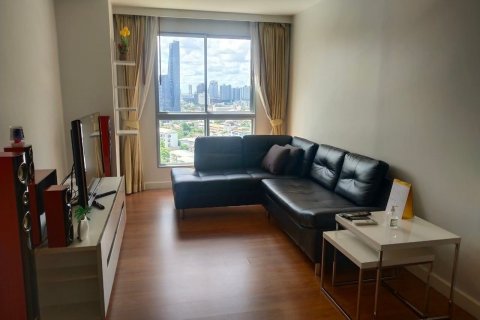 Studio dans le Condo à Khlong Toei, Bangkok, Thaïlande  № 141419 - photo 1