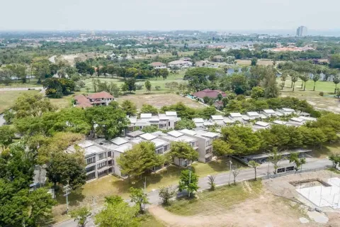 Кондоминиум с 2 спальнями в Ча-аме, Таиланд № 156713