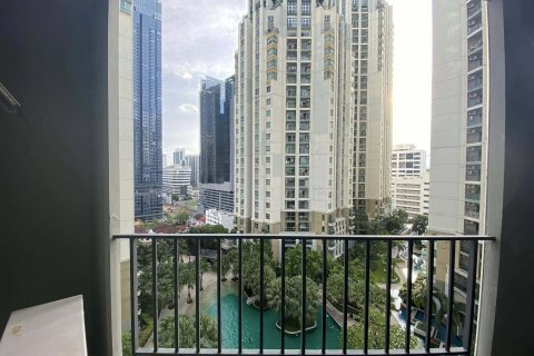 Кондоминиум с 2 спальнями в Хуай Кванге, Бангкок, Таиланд № 137805 - фото 5