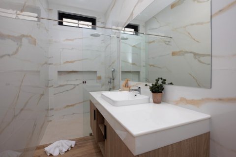 Villa à Phuket, Thaïlande 4 chambres № 137801 - photo 11