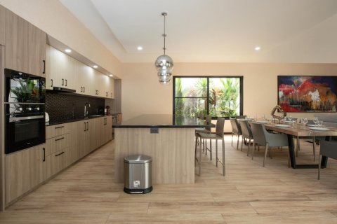 Villa à Phuket, Thaïlande 4 chambres № 137801 - photo 10