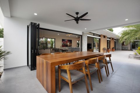 Villa à Phuket, Thaïlande 4 chambres № 137801 - photo 9