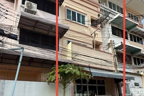 Townhouse in Pattaya, Thailand 4 bedrooms № 148810 - photo 2