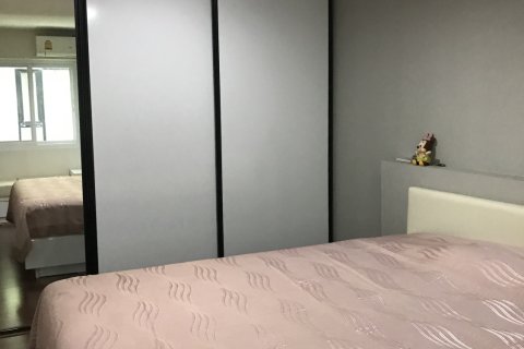 Студия в кондо в Пхракханонге, Бангкок, Таиланд № 148808 - фото 5