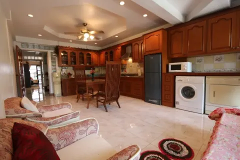 Таунхаус в Чиангмае, Таиланд с 3 спальнями № 148811 - фото 2