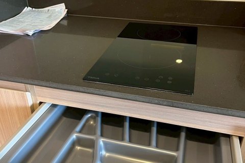 Studio dans le Condo à Huai Khwang, Bangkok, Thaïlande  № 147119 - photo 23