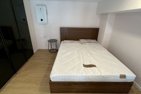 Studio dans le Condo à Huai Khwang, Bangkok, Thaïlande  № 147119 - photo 11