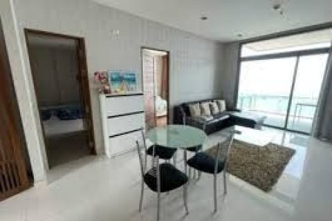 Кондоминиум с 2 спальнями в Паттайе, Таиланд № 147121 - фото 1