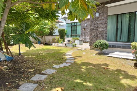 Дом в Банг Кхун Тхиане, Бангкок, Таиланд с 4 спальнями  № 147117 - фото 3