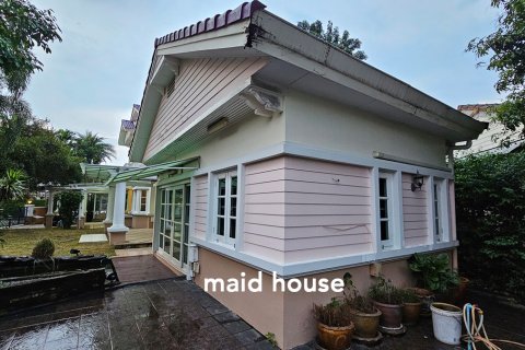 บ้านในจตุจักร, กรุงเทพฯ, ประเทศไทย 4 ห้องนอน № 201138 - รูปถ่าย 17