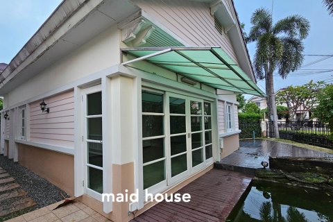 บ้านในจตุจักร, กรุงเทพฯ, ประเทศไทย 4 ห้องนอน № 201138 - รูปถ่าย 18
