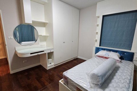 บ้านในจตุจักร, กรุงเทพฯ, ประเทศไทย 4 ห้องนอน № 201138 - รูปถ่าย 2