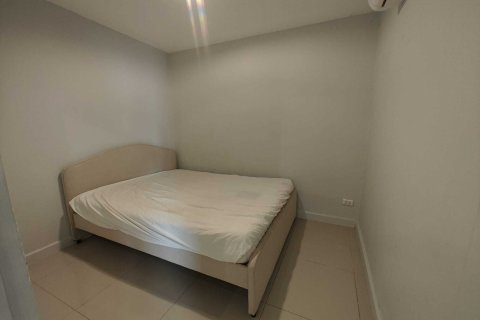 Кондоминиум с 2 спальнями в Ваттхане, Бангкок, Таиланд № 135431 - фото 12