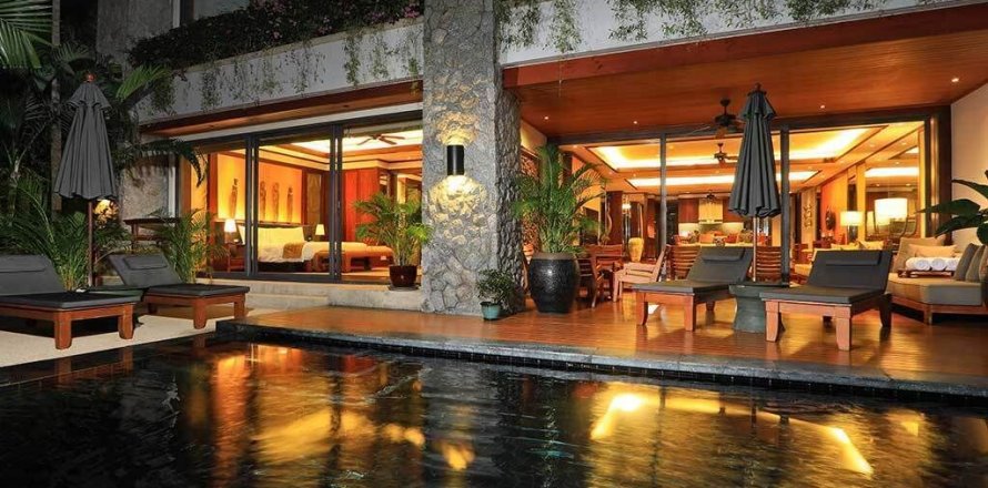 Кондоминиум с 3 спальнями в Кату, Таиланд № 135436