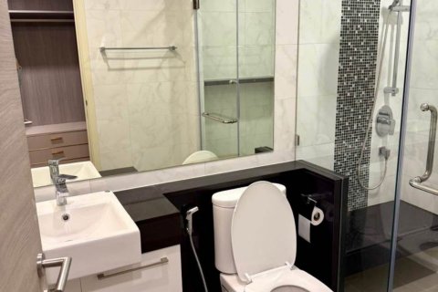 Кондоминиум с 2 спальнями в Ян Наве, Бангкок, Таиланд № 135435 - фото 4