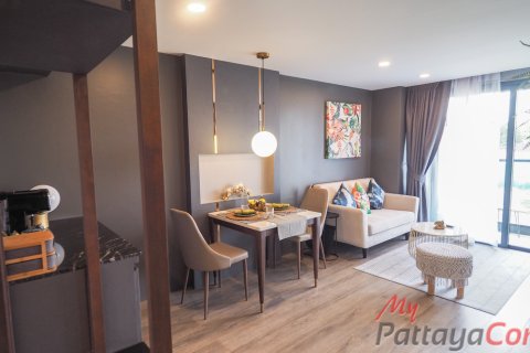สตูดิโอในคอนโดมิเนียมในบางเสร่, ประเทศไทย № 205274