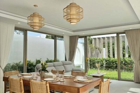 Villa in Ko Samui, Thailand 3 bedrooms № 140700 - photo 12