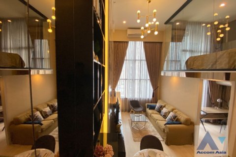 Duplex in Sathon, Bangkok, Thailand 2 Schlafzimmer № 219840 - Foto 2