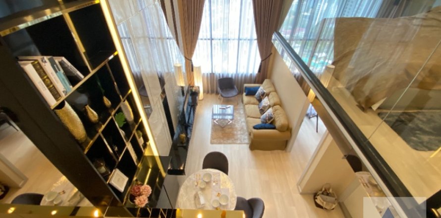 Duplex in Sathon, Bangkok, Thailand 2 Schlafzimmer № 219840