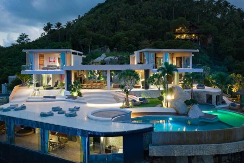 House in Ko Samui, Thailand 5 bedrooms № 180463 - photo 25