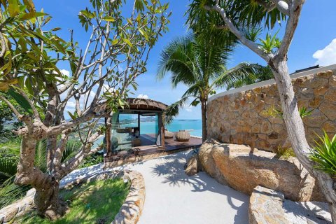 House in Ko Samui, Thailand 5 bedrooms № 180463 - photo 11