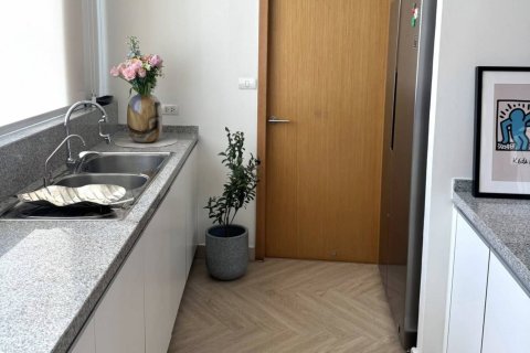 Condo à Bangkok, Thaïlande, 3 chambres  № 180458 - photo 7