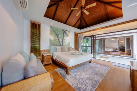 Maison à Ko Kaeo, Thaïlande 6 chambres № 180462 - photo 24