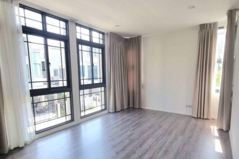 Кондоминиум с 4 спальнями в Правете, Бангкок, Таиланд № 152811 - фото 11