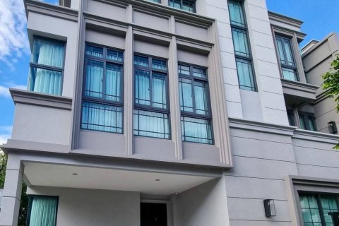 Кондоминиум с 4 спальнями в Правете, Бангкок, Таиланд № 152811 - фото 3