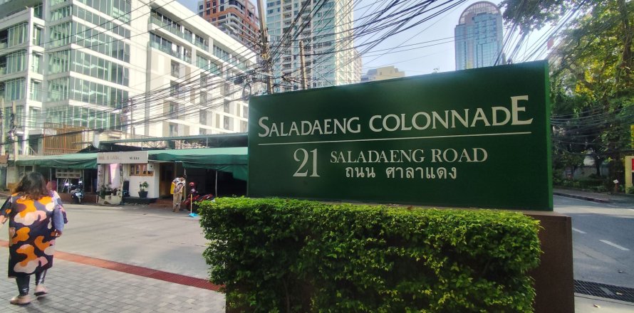 Studio in the Condo in Bang Rak, Bangkok, Thailand  № 152807