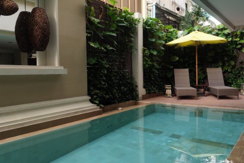 Studio in the Condo in Bang Rak, Bangkok, Thailand  № 152807 - photo 22