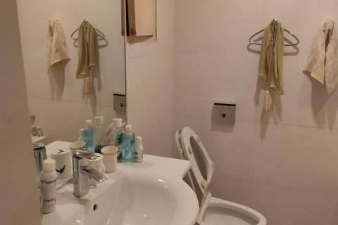 Studio in the Condo in Bang Rak, Bangkok, Thailand  № 152807 - photo 11