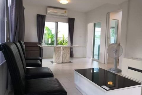House in Maha Sarakham, Thailand 3 bedrooms № 152812 - photo 3