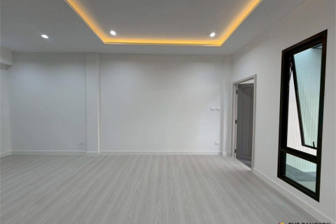 Townhouse à Bangkok, Thaïlande 4 chambres № 189525