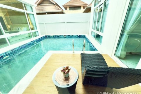 House in Pattaya, Thailand 3 bedrooms № 120163 - photo 4