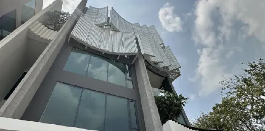 Haus in Phaya Thai, Bangkok, Thailand 5 Schlafzimmer № 215944