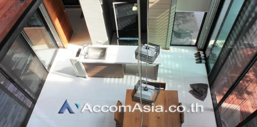 Haus in Phaya Thai, Bangkok, Thailand 4 Schlafzimmer № 215941