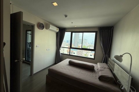 Studio in the Condo in Phra Khanong, Bangkok, Thailand  № 136968 - photo 14