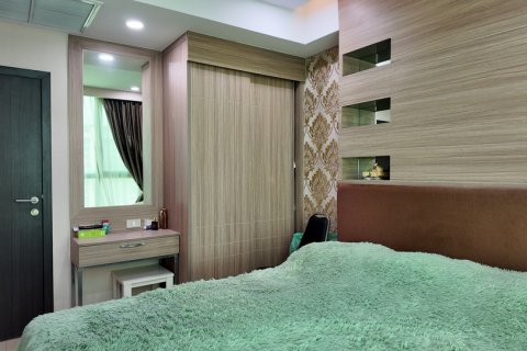Apartment in Pattaya, Thailand 2 rooms № 162420 - photo 12