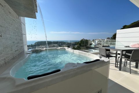 Apartment in Pattaya, Thailand 3 rooms № 162422 - photo 12