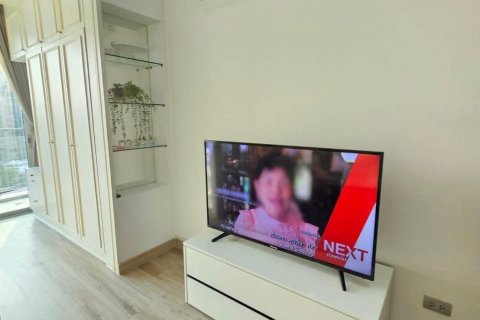 Studio in the Condo in Watthana, Bangkok, Thailand  № 138954 - photo 4