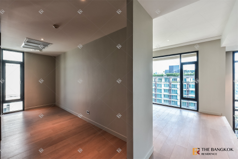 Condo in Bangkok, Thailand, 2 bedrooms  № 188108