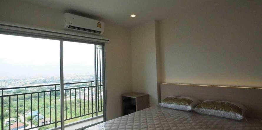 Кондоминиум с 2 спальнями в Хуай Кванге, Бангкок, Таиланд № 153376