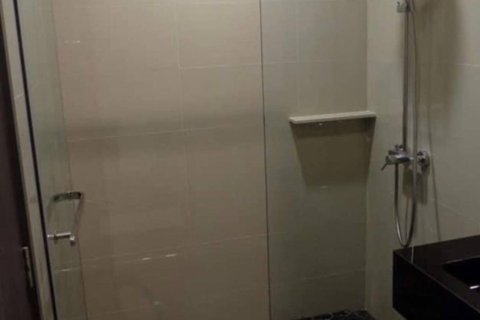 Студия в кондо в Ваттхане, Бангкок, Таиланд № 153375 - фото 3