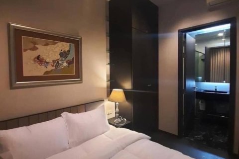 Студия в кондо в Ваттхане, Бангкок, Таиланд № 153375 - фото 1